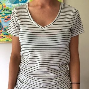 Mudd short sleeve top (size medium)